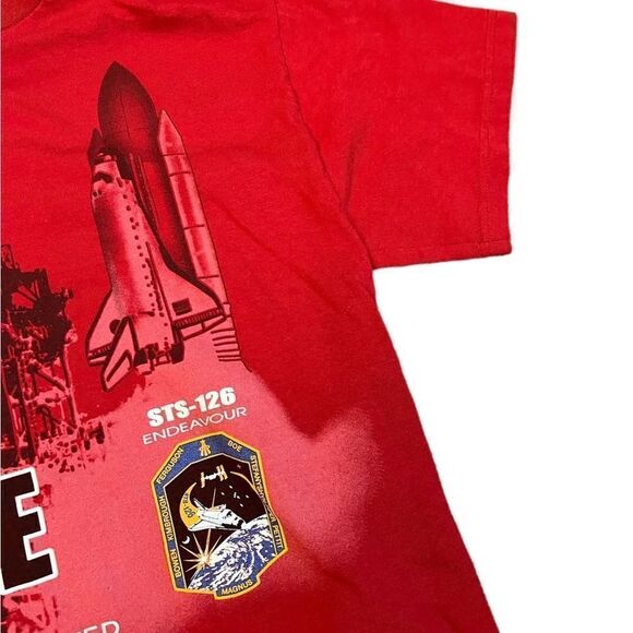 Ladies KENNEDY SPACE CENTER I WAS THERE STS-134 ENDEAVOR Delta Pro T-Shirt Small - Picture 4 of 5